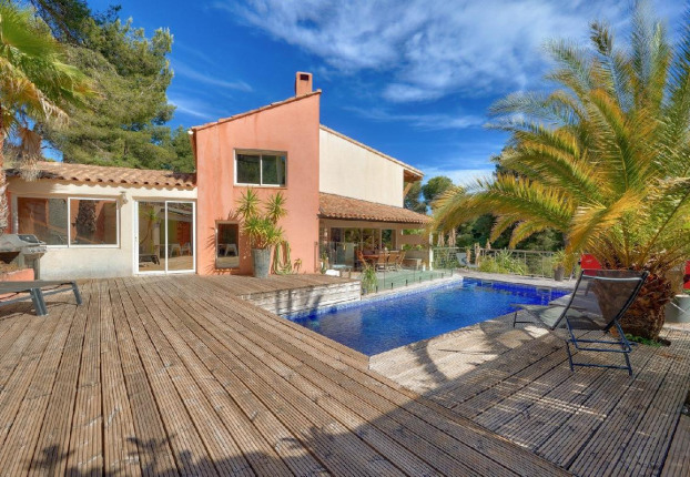Maison 7 pièces 191 m² · à Carry-le-Rouet · 191 m² · 1 090 000 €
