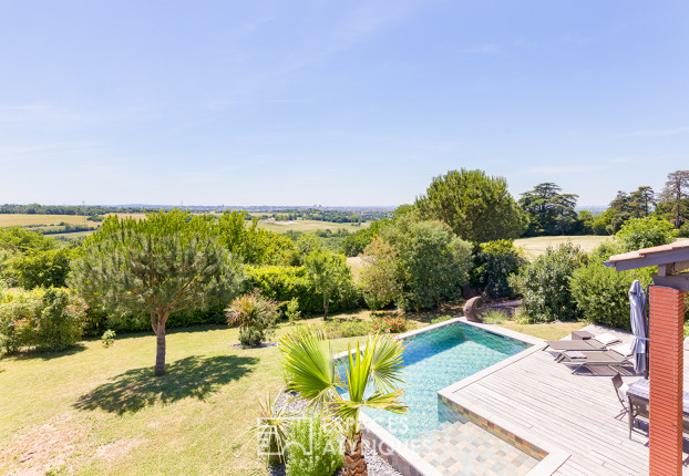 Maison 5 pièces 192 m² · à Montrabé · 192 m² · 880 000 €