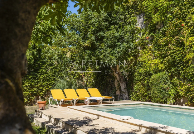 Maison 10 pièces 440 m² · à Varages · 440 m² · 1 450 000 €