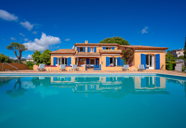 Maison 4 pièces 180 m² · à Fréjus · 179,8 m² · 1 570 000 €