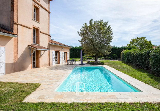 Maison 7 pièces 207 m² · à Toulouse · 207 m² · 745 000 €