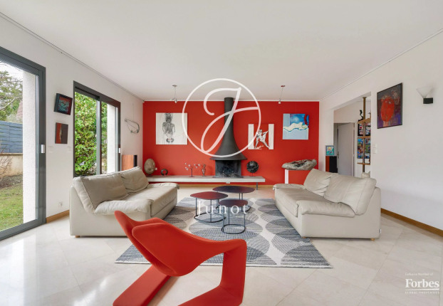 Maison 10 pièces 287 m² · à Le Chesnay-Rocquencourt · 287 m² · 1 950 000 €