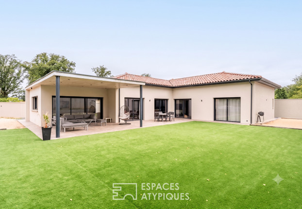 Maison 6 pièces 193 m² · à Montmerle-sur-Saône · 193 m² · 680 000 €