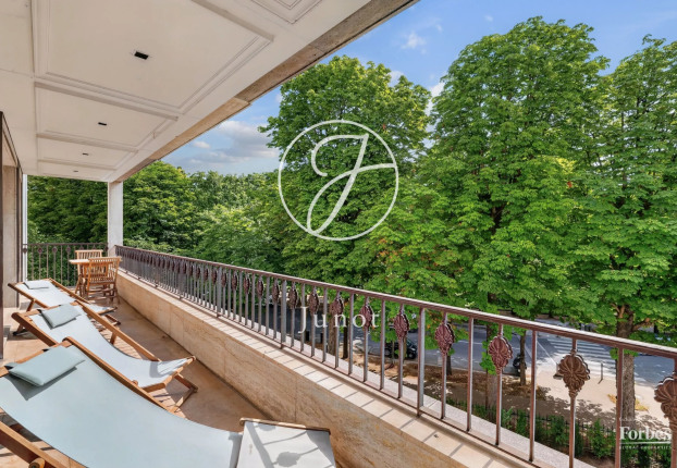 Appartement 5 pièces 163 m² · à Bois de Boulogne, Paris 16ème · 162,9 m² · 3 490 000 €