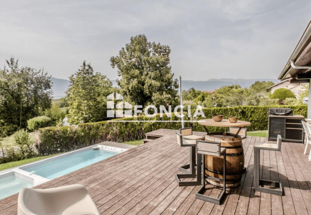 Maison 5 pièces 157 m² · à Viry · 157 m² · 835 000 €