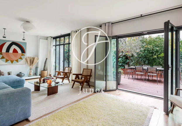 Appartement 5 pièces 158 m² · à Paris 9ème · 158 m² · 3 050 000 €