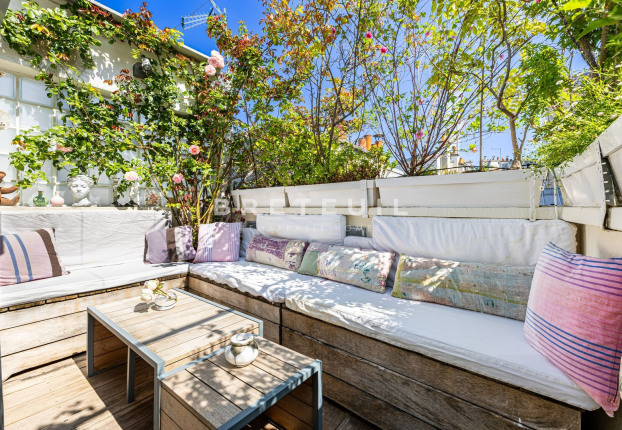 Appartement 4 pièces 97 m² · à Saint Germain des Prés, Paris 6ème · 97 m² · 2 450 000 €