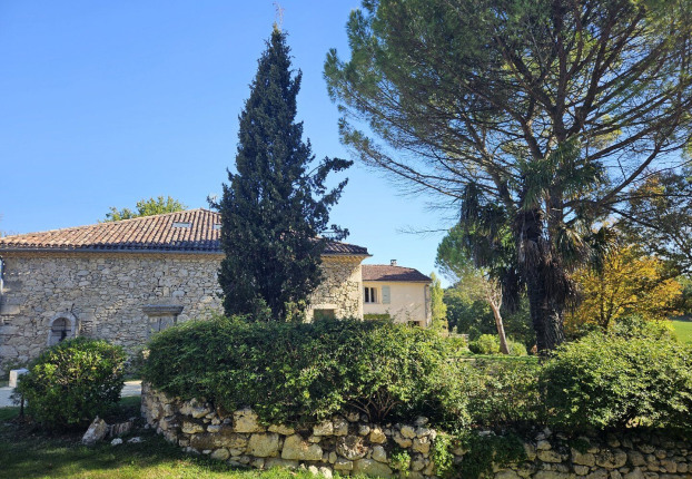 Maison 11 pièces 390 m² · à Lectoure · 390 m² · 595 000 €