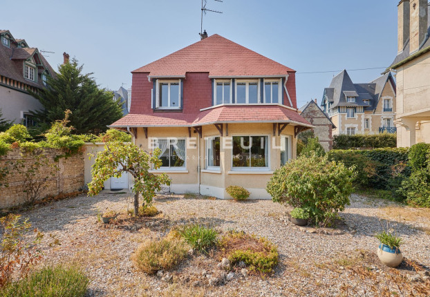 Maison 6 pièces 112 m² · à Deauville · 112,2 m² · 1 195 000 €