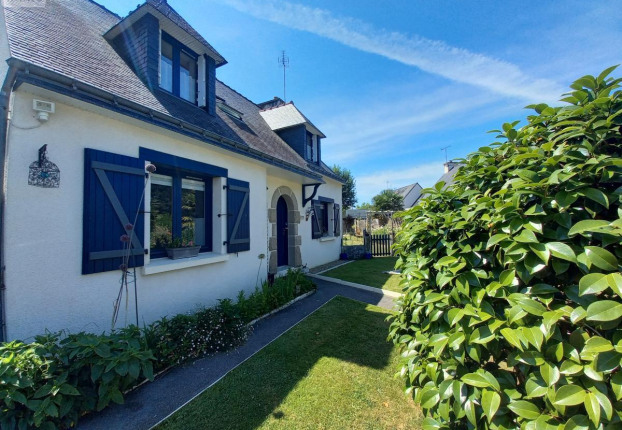 Maison 5 pièces 100 m² · à Larmor-Baden · 100 m² · 571 240 €