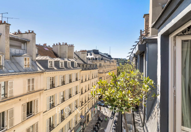 Appartement 5 pièces 122 m² · à Provence Opéra, Paris 9ème · 122 m² · 1 550 000 €