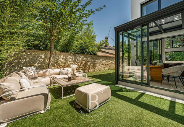 Maison 6 pièces 191 m² · à Saint-Maur-des-Fossés · 191 m² · 1 690 000 €