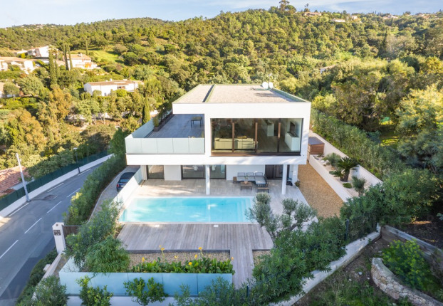 Maison 8 pièces 287 m² · à Les Issambres · 287 m² · 3 550 000 €