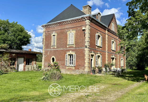 Maison 10 pièces 225 m² · à Cambremer · 225 m² · 800 000 €