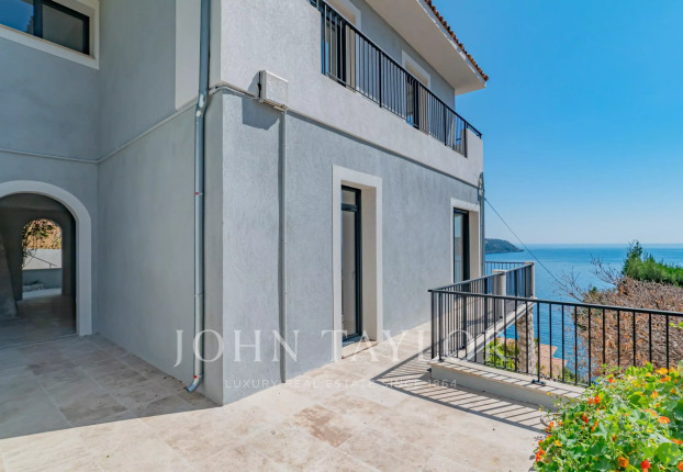 Appartement 3 pièces 81 m² · à Roquebrune-Cap-Martin · 81,4 m² · 1 500 000 €