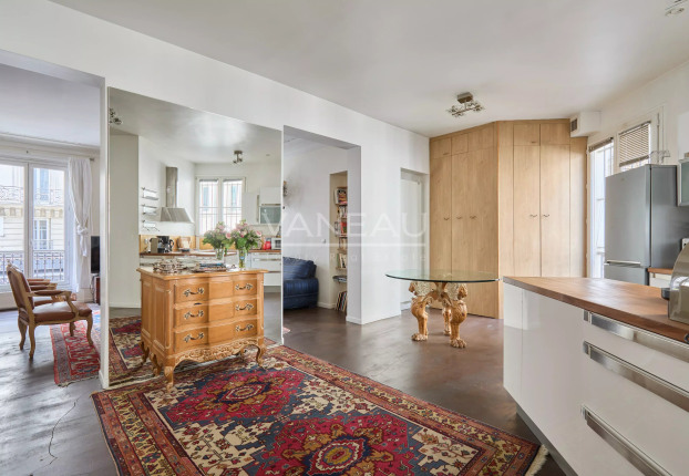 Appartement 4 pièces 98 m² · à Paris · 98 m² · 1 050 000 €
