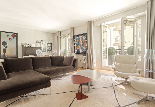 Appartement 4 pièces 108 m² · à Auteuil Sud, Paris 16ème · 108 m² · 1 150 000 €