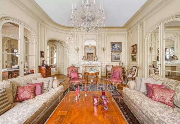 Appartement 7 pièces 256 m² · à Chaillot, Paris 16ème · 256,1 m² · 3 950 000 €