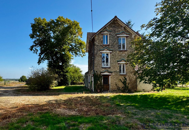 Maison 5 pièces 140 m² · à Gambais · 140 m² · 840 000 €