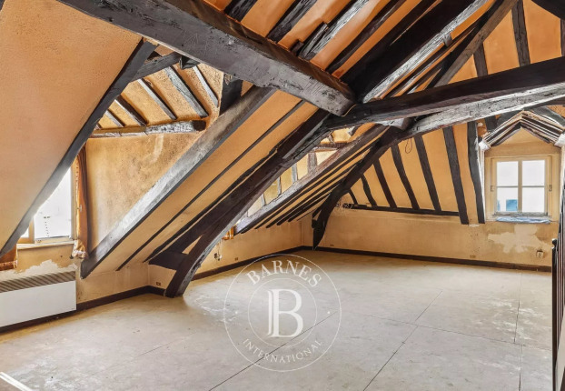 Appartement 1 pièce 30 m² · à Saint Thomas d'Aquin, Paris 7ème · 30,1 m² · 525 000 €