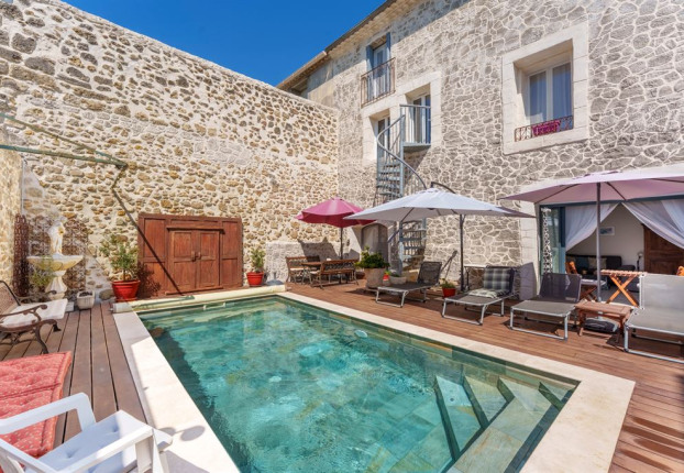 Maison 8 pièces 208 m² · à Le Pouget · 208 m² · 730 000 €