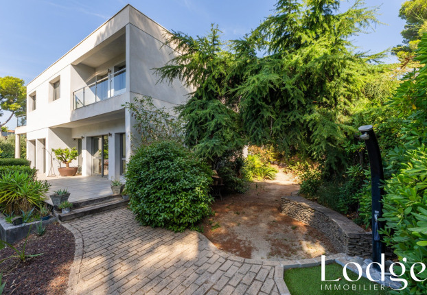 Maison 7 pièces 207 m² · à Carry-le-Rouet · 207 m² · 1 460 000 €