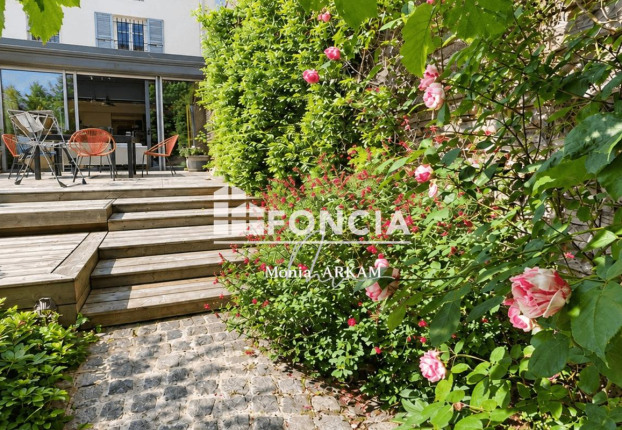 Maison 7 pièces 238 m² · à Romainville · 238 m² · 999 000 €