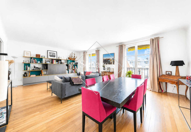 Appartement 5 pièces 136 m² · à Neuilly-sur-Seine · 136 m² · 1 495 000 €
