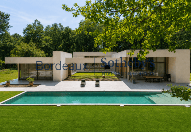 Maison 10 pièces 367 m² · à Bordeaux · 367 m² · 1 990 000 €