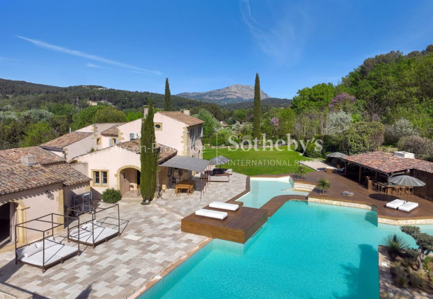 Maison 10 pièces 500 m² · à Aix-en-Provence · 500 m² · 4 190 000 €