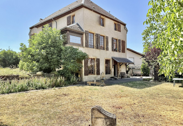 Maison 8 pièces 285 m² · à Route de Norroy-Château-le Village, Woippy · 285 m² · 525 000 €