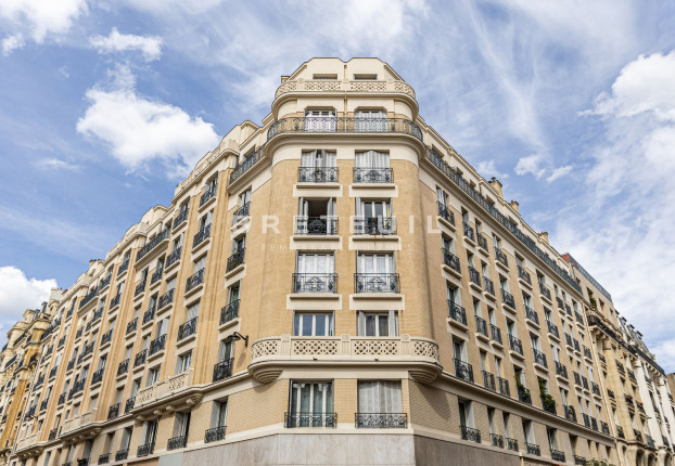 Appartement 4 pièces 84 m² · à Belleville-Saint Maur, Paris 11ème · 83,8 m² · 1 035 000 €