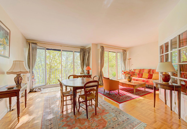 Appartement 4 pièces 120 m² · à Auteuil Nord, Paris 16ème · 119,7 m² · 1 299 000 €