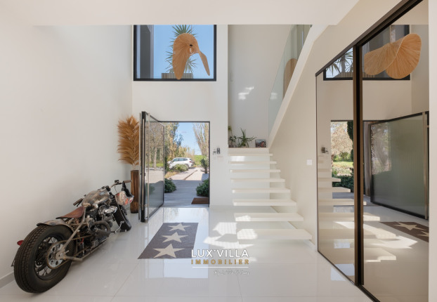 Maison 12 pièces 447 m² · à Lattes · 447 m² · 2 490 000 €