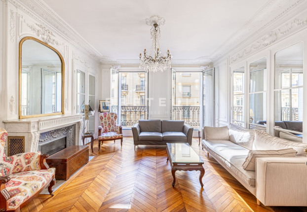 Appartement 6 pièces 181 m² · à Muette Sud, Paris 16ème · 181 m² · 2 590 000 €