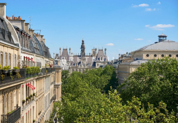 Appartement 5 pièces 105 m² · à Saint Germain l'Auxerrois, Paris 1er · 105 m² · 1 320 000 €