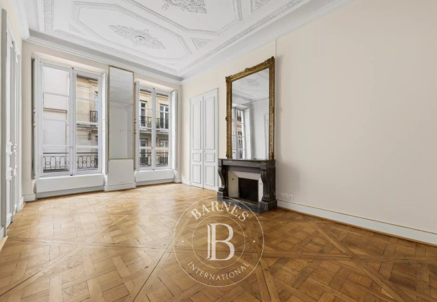 Appartement 2 pièces 62 m² · à Saint Germain des Prés, Paris 6ème · 61,6 m² · 1 380 000 €