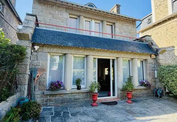 Maison 3 pièces 89 m² · à Saint-Malo · 89 m² · 696 130 €