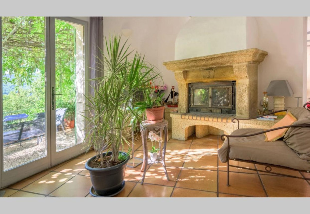 Maison 9 pièces 265 m² · à Rognes · 265 m² · 995 000 €