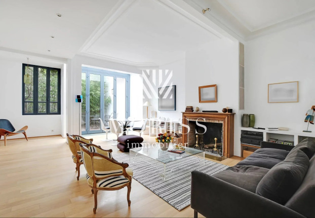 Appartement 4 pièces 109 m² · à Chateau d'Eau-Lancry, Paris 10ème · 109 m² · 999 000 €