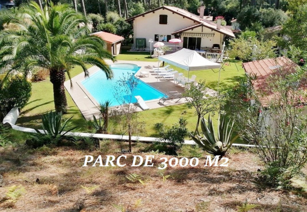 Maison 7 pièces 220 m² · à Hossegor · 220 m² · 1 895 000 €