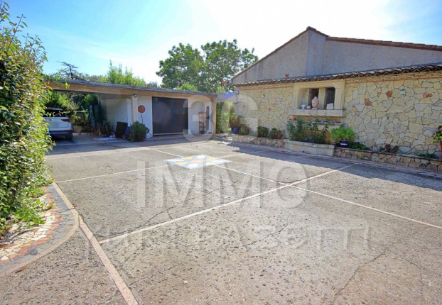 Maison 5 pièces 147 m² · à Mougins · 147 m² · 699 000 €