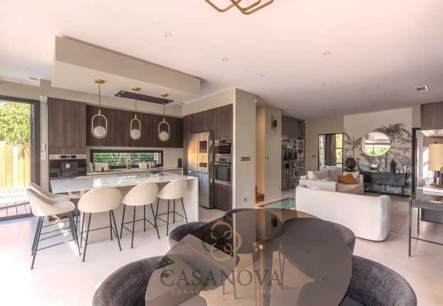 Maison 9 pièces 173 m² · à Prades-le-lez · 173 m² · 849 000 €