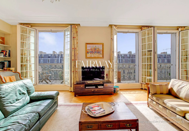 Appartement 6 pièces 214 m² · à Courcelles-Wagram, Paris 17ème · 214 m² · 2 590 000 €