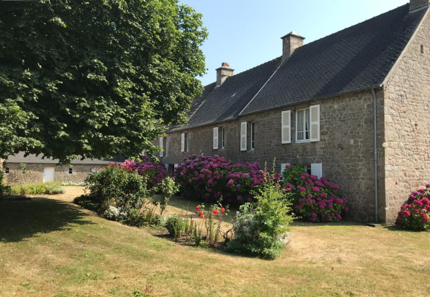 Maison 11 pièces 228 m² · à Barfleur · 228 m² · 649 990 €