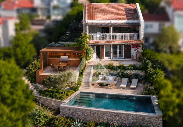 Maison 4 pièces 162 m² · à La Turbie · 161,9 m² · 1 200 000 €
