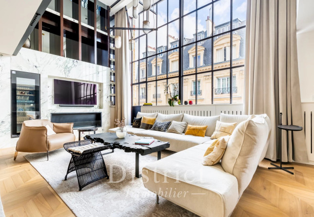 Appartement 4 pièces 144 m² · à Paris 8ème · 144 m² · 3 360 000 €