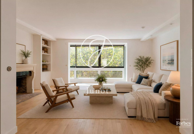 Appartement 3 pièces 112 m² · à Gros Caillou, Paris 7ème · 111,7 m² · 1 690 000 €