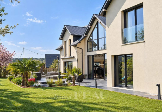 Maison 6 pièces 228 m² · à Trouville-sur-Mer · 228 m² · 1 450 000 €