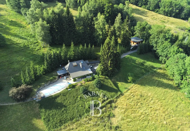 Maison 7 pièces 193 m² · à Chambéry · 193 m² · 1 243 000 €
